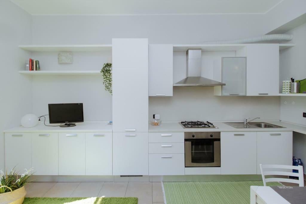 Apartamento Spacious&new In Studi Milão